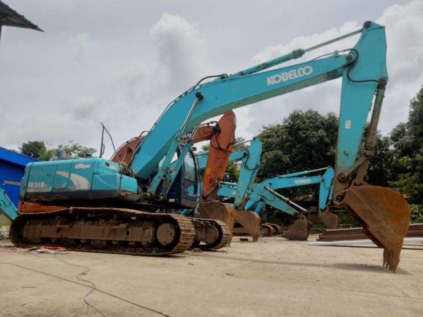 KOBELCO Excavator SK210