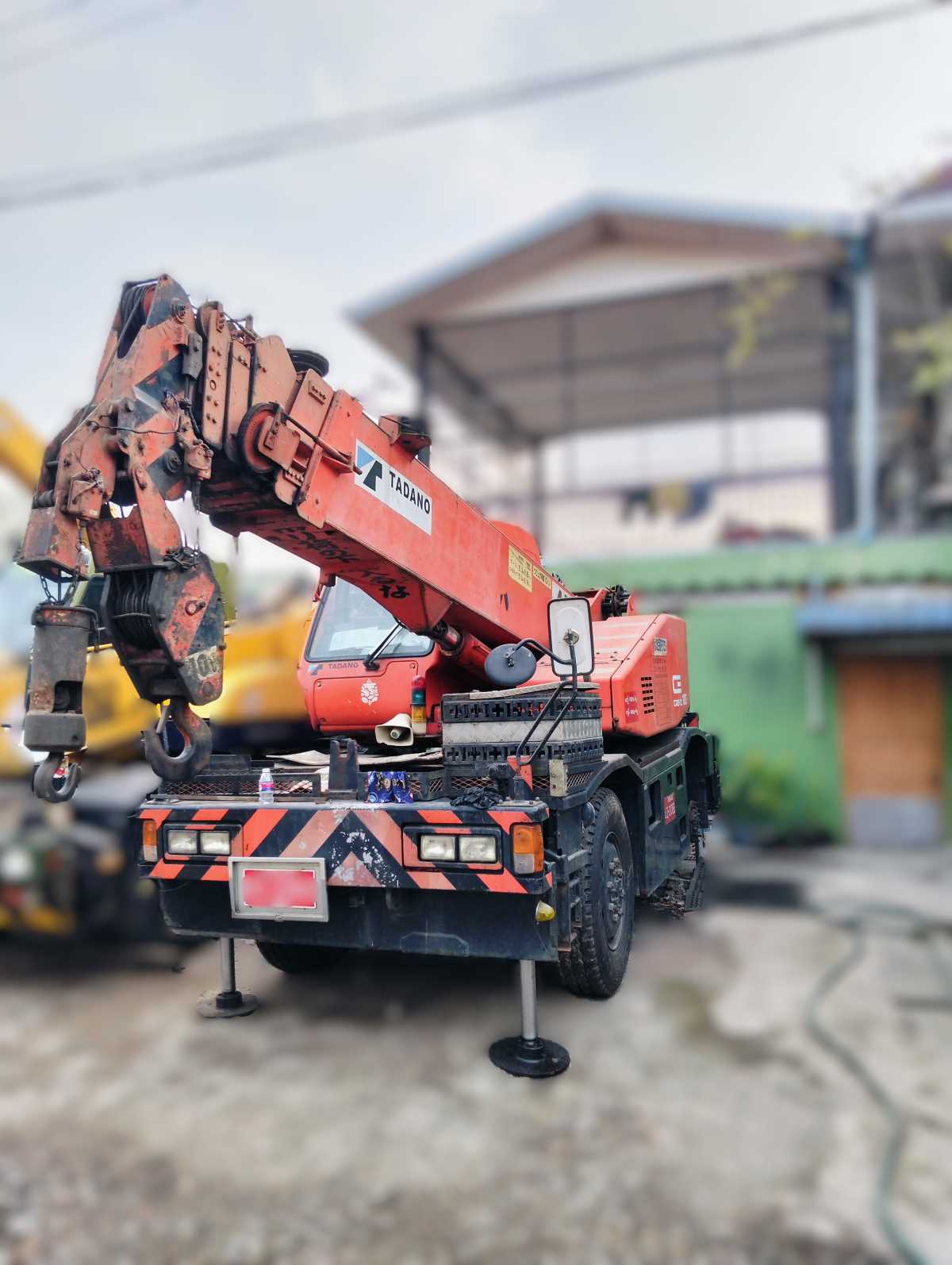 TADANO Rough Terrain Crane TR-100ML