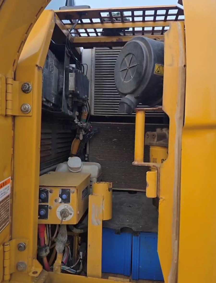 CATERPILLAR Excavator 311D