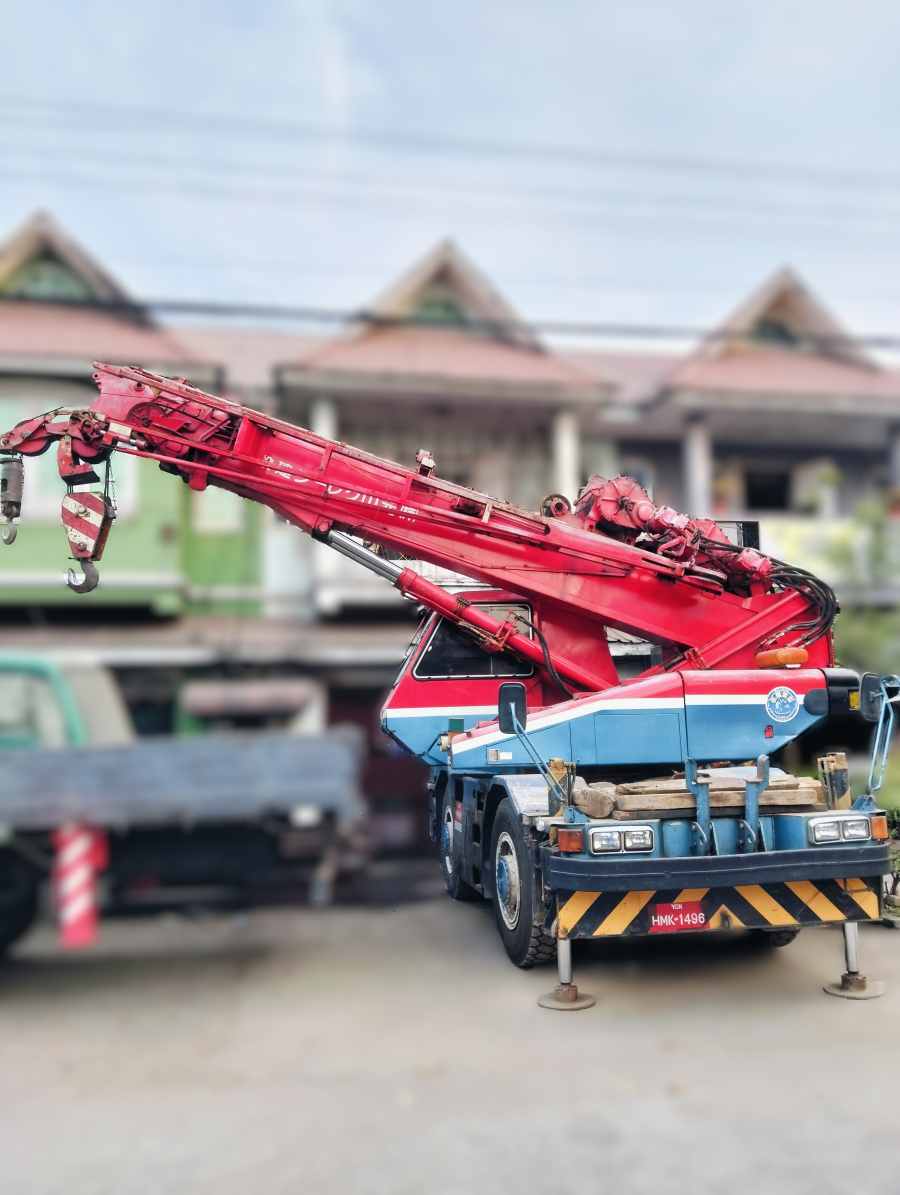 Rough Terrain Crane EW2515
