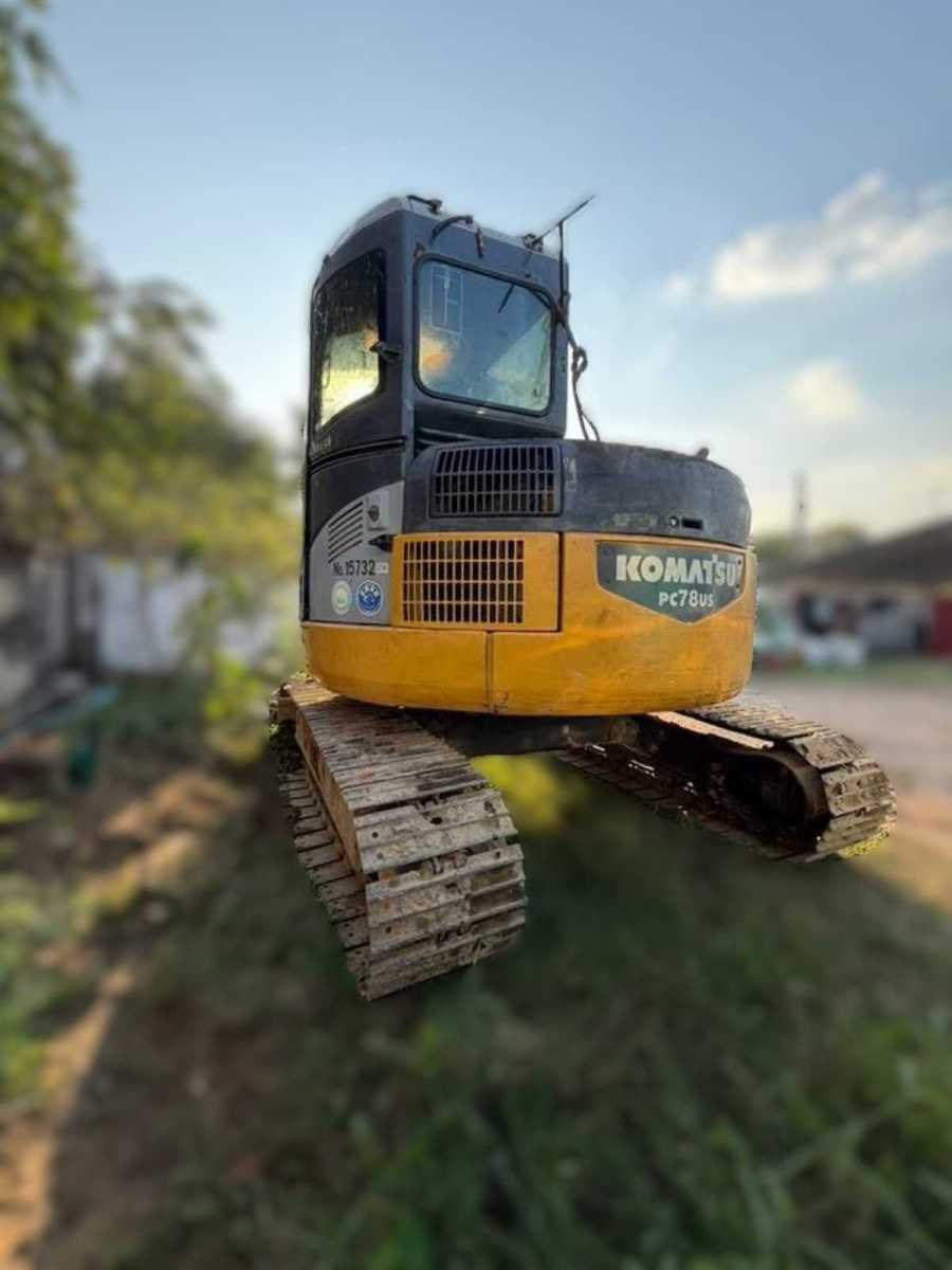 KOMATSU Excavator PC78