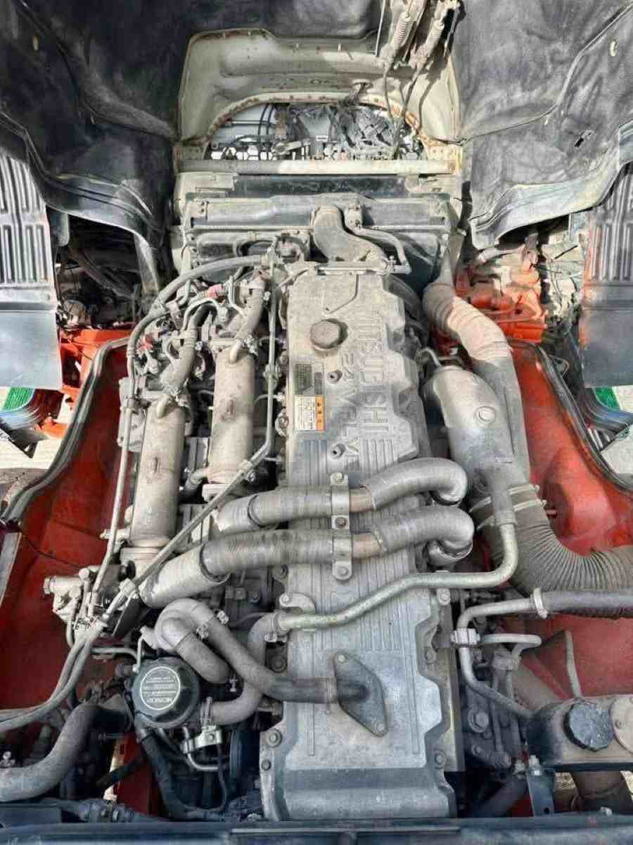 MITSUBISHI FUSO Fuel Bowser Truck (3200 Gallons)