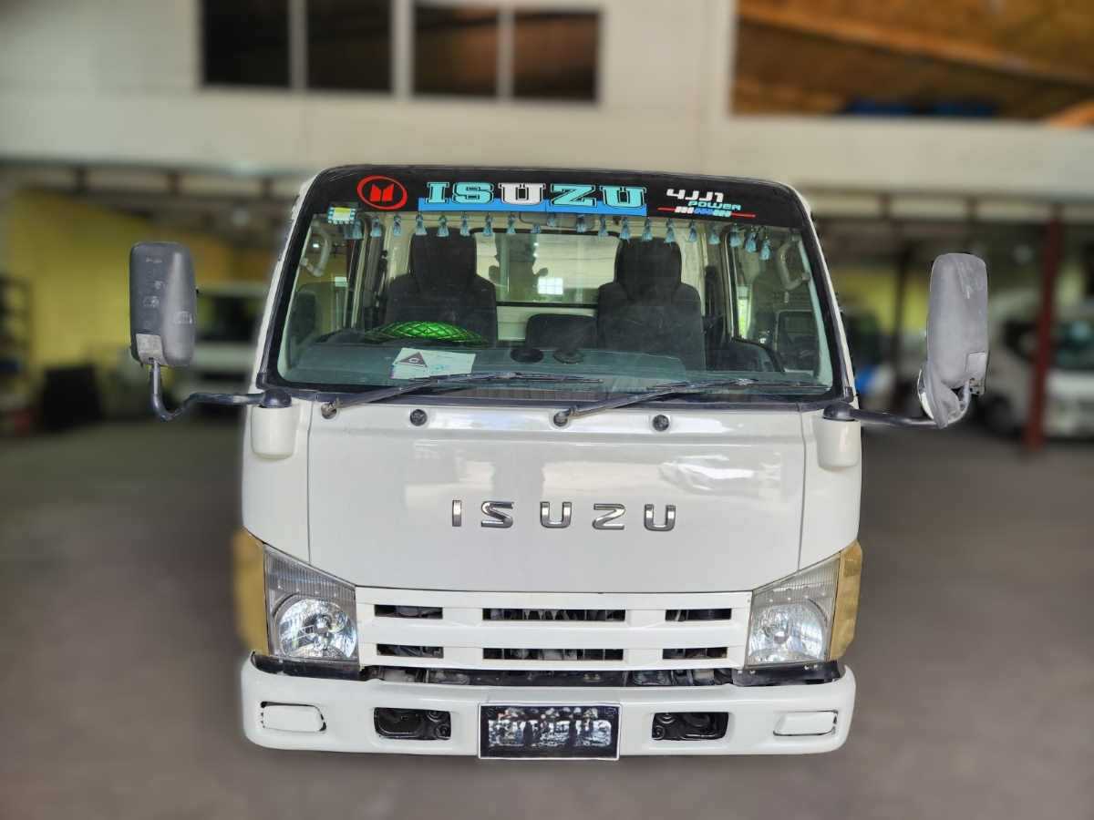 ISUZU ELF Light Truck