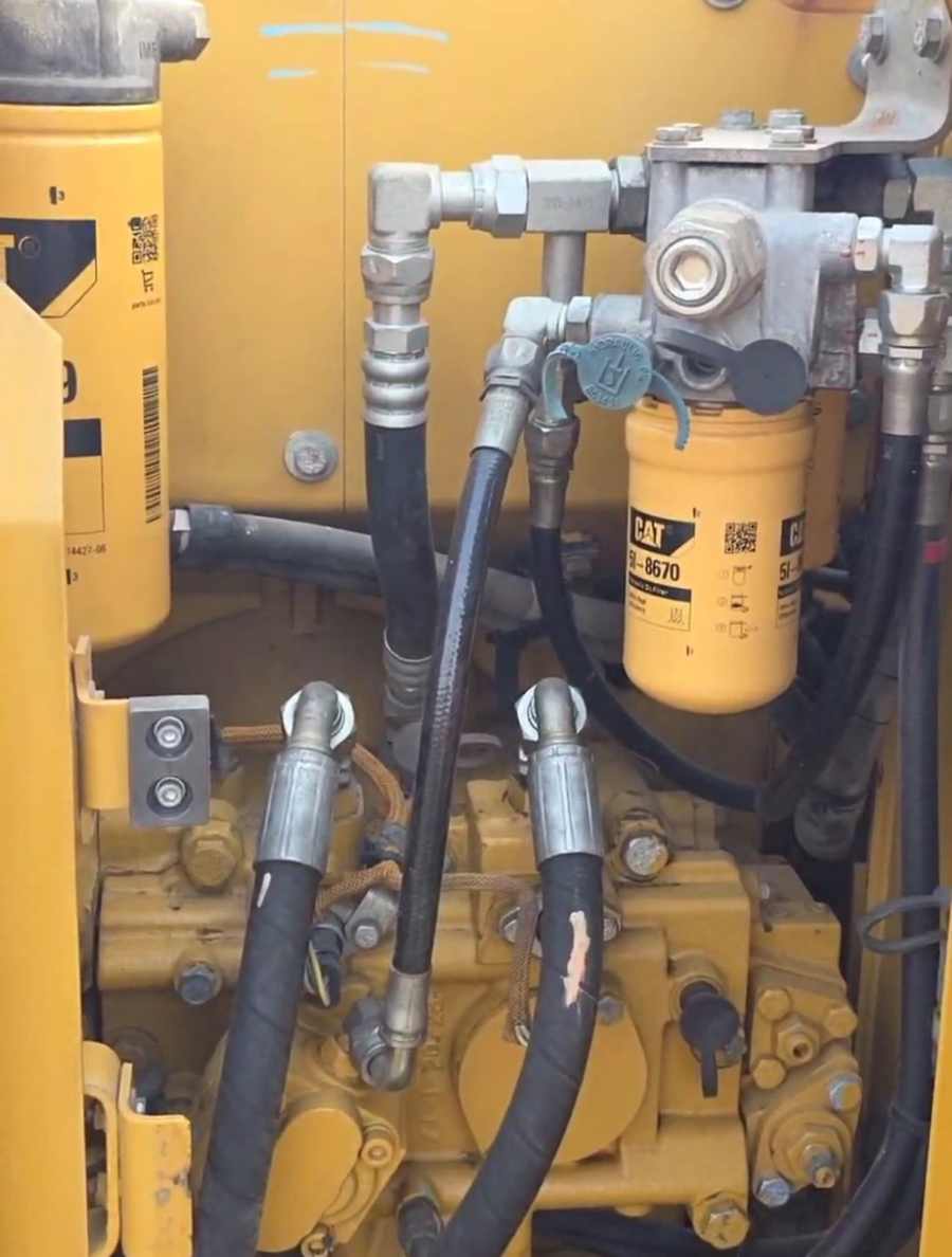 CATERPILLAR Excavator 311D