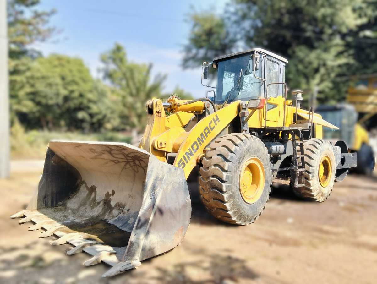 SINOMACH Wheel Loader ZG956DX (5 Ton)