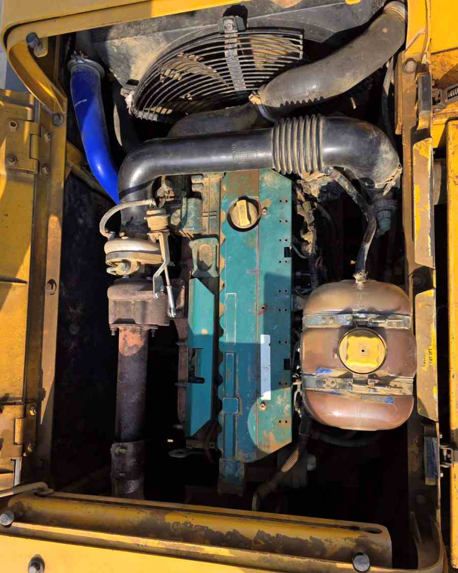 VOLVO Excavator EC210