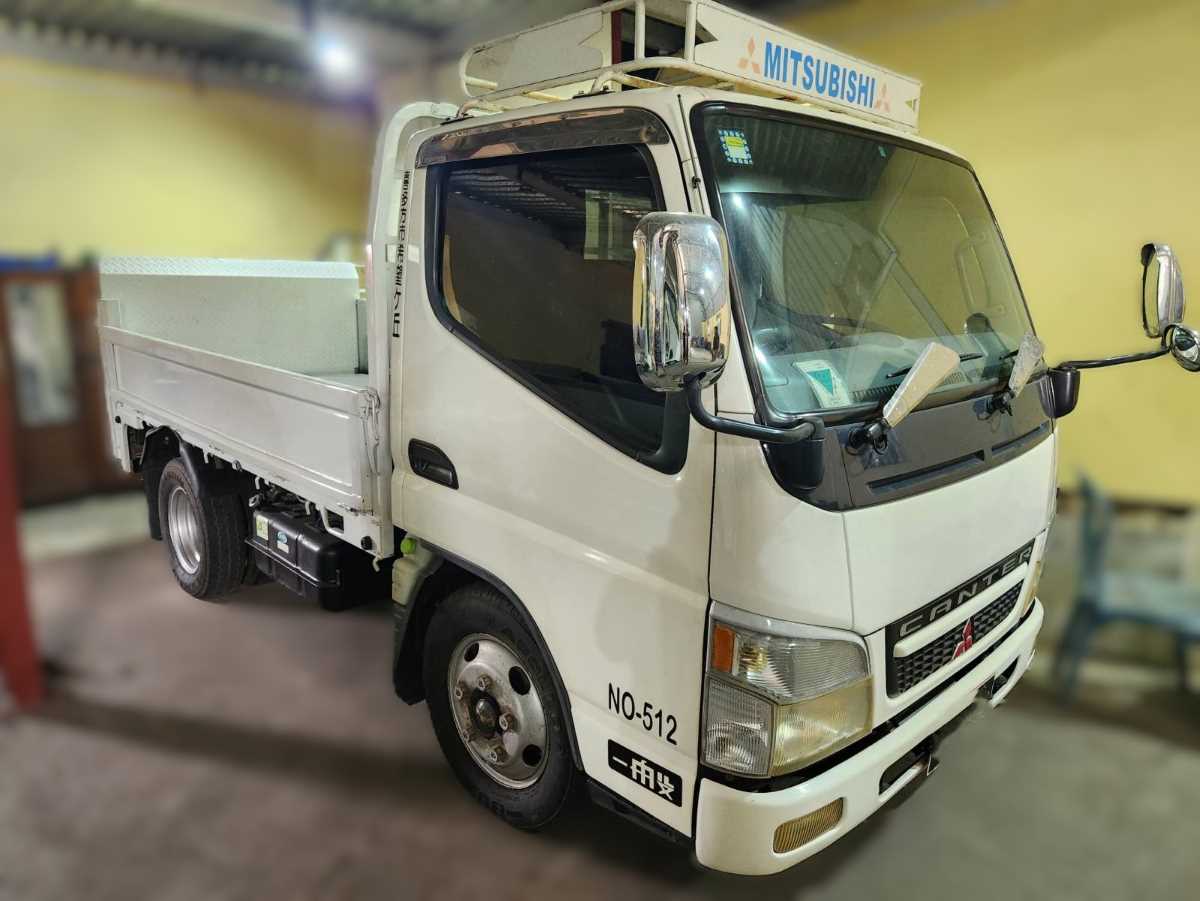 MITSUBISHI FUSO CANTER Light Truck 