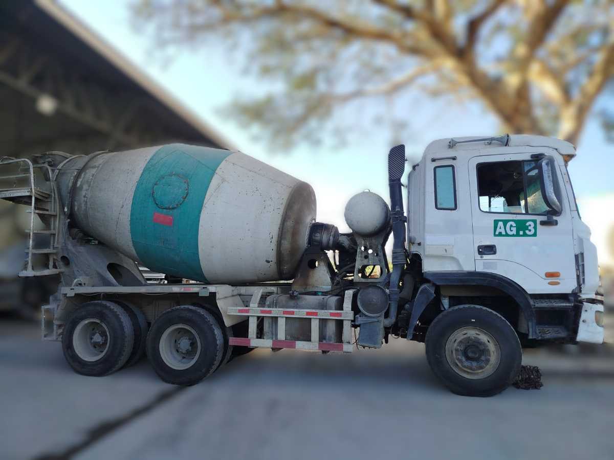 JAC Concrete Mixer Truck (6m3)