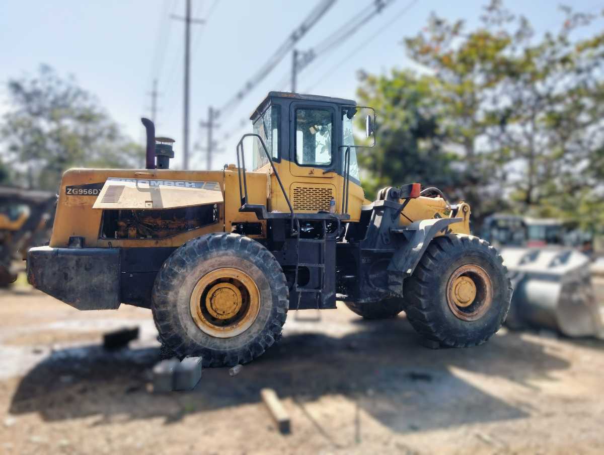 SINOMACH Wheel Loader ZG956DX (5 Ton)
