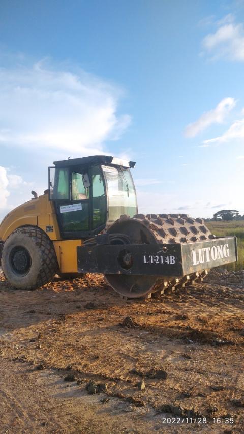 Soil Compactor LTS214H (14 Ton)