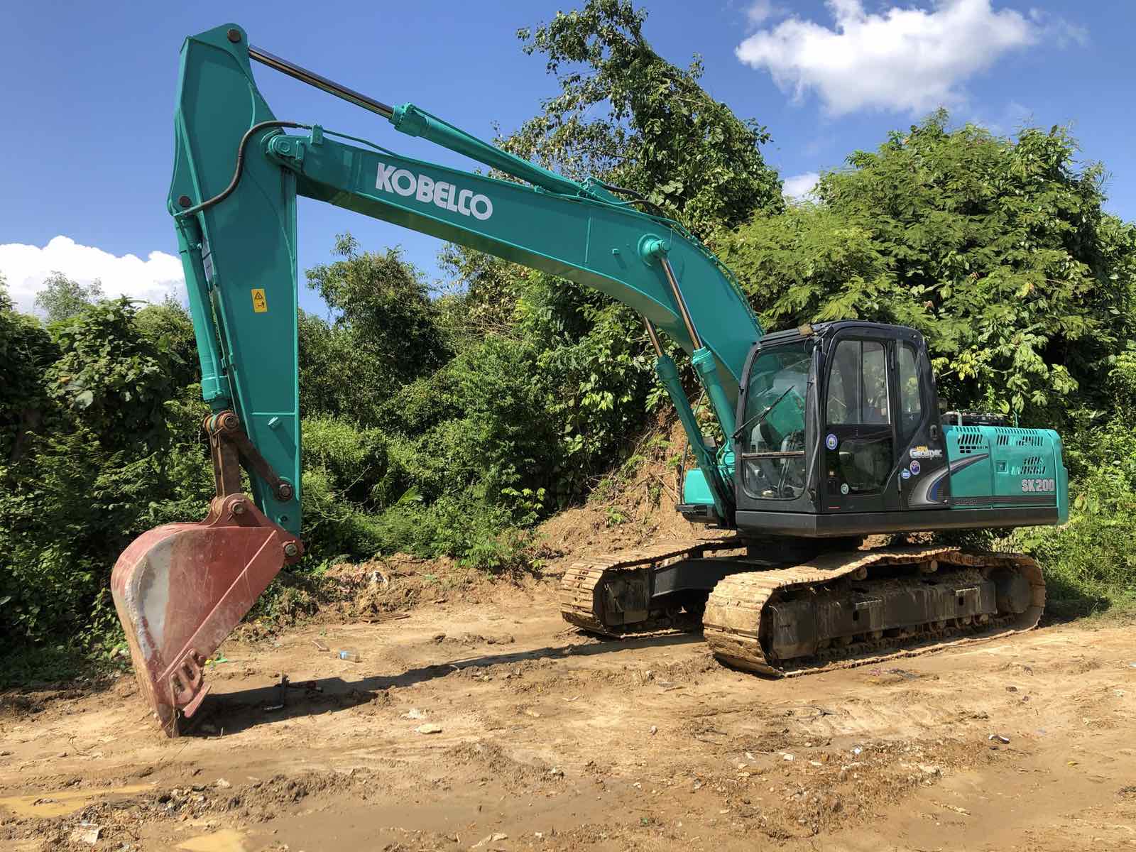 KOBELCO Excavator SK200