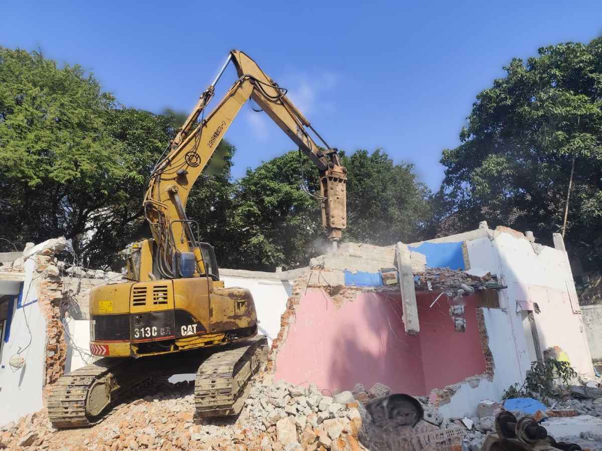 CATERPILLR Excavator 313C